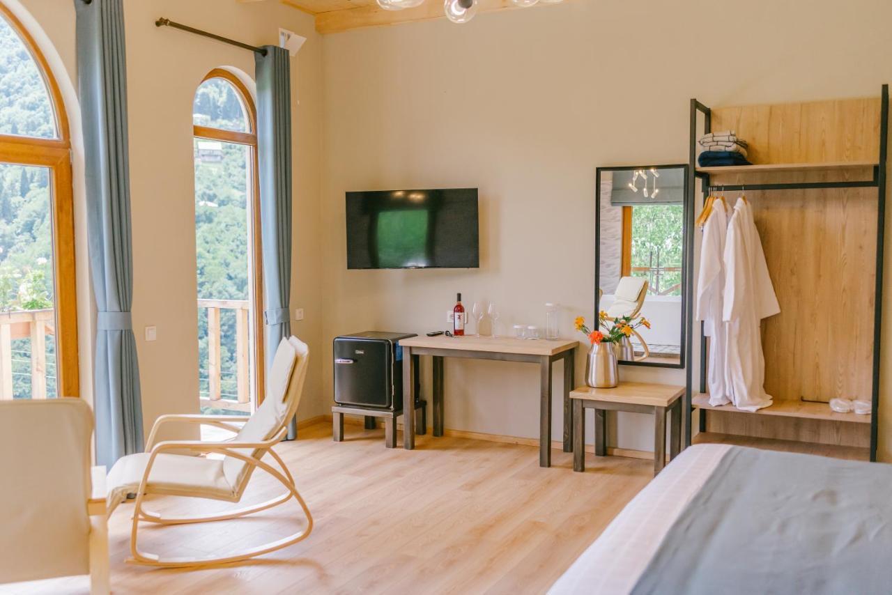 Hotel Chateau Iveri Varjanisi Екстер'єр фото